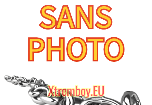 aime obéir, subir et être humilié