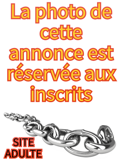 Biberon pour bogoss gay les yeux bandés