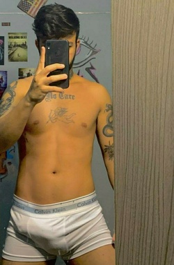 PHIL MASSEUR GAY PARIS 15ème