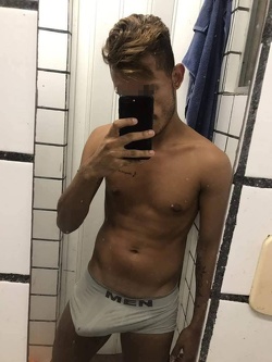 Viens te faire loper par un badboy dans une cave de Lyon