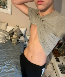 Soumi rech plan bareback deprav et pisse