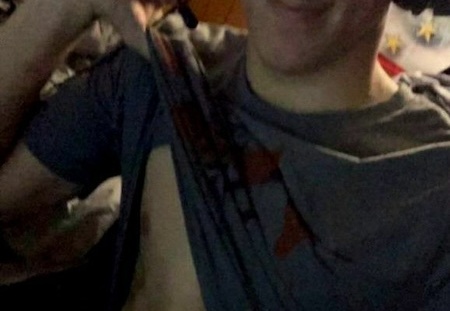 Je me retrouvais à pomper une racaille rebeu dans les chiottes