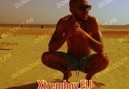 Maitredan passionné et passionnant soumet femme, homme, couple