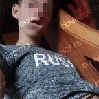 Jeunes grosse couilles à lécher et vider