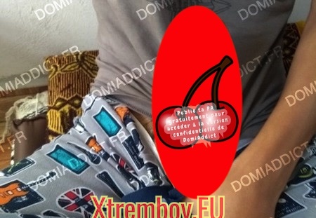 Jeune homme bisex soumis pour hommes ou femmes