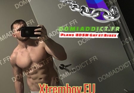 Coach éducateur sport mature bisex du 94 pour divers moments pervers