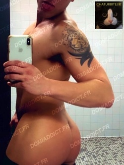 Crunchboy cherche bonne suce réciproque