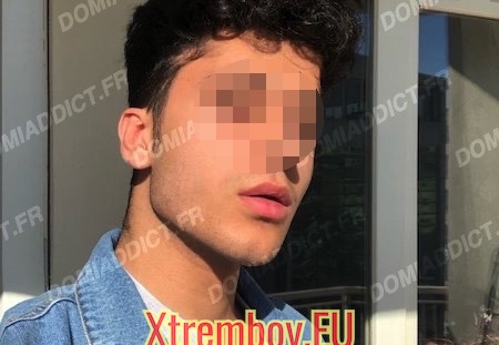 Jeune bi pour première fois