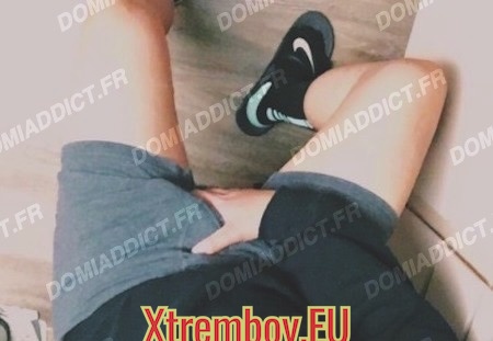 J'aime le Fist bien hard!! Safe et protéger!