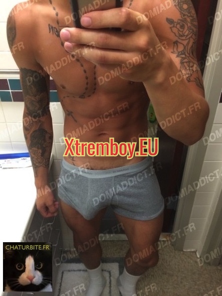 Jeune mec musclé du 94 recherche partenaire de bondage sur IDF.jpg