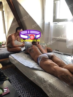 Rencontres BDSM à Angers : 2 batards disponibles pour meks bbk et remplissage