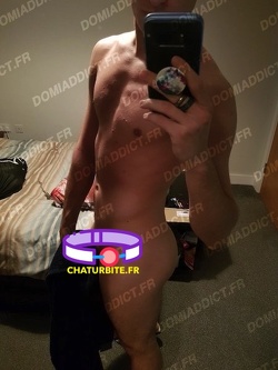 Passif avide de jus à Paris : Trouve-moi un actif pour me remplir – BDSM sans tabou