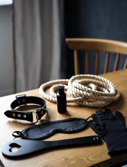 Préparer sa séance BDSM comprendre, communiquer et sécuriser